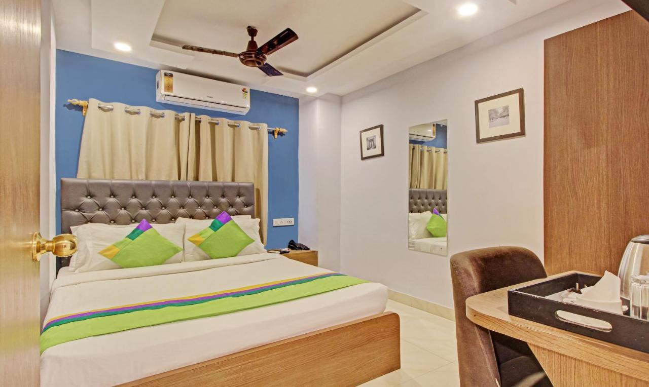 Hotel Royal Crowne Near Kolkata Airport ภายนอก รูปภาพ
