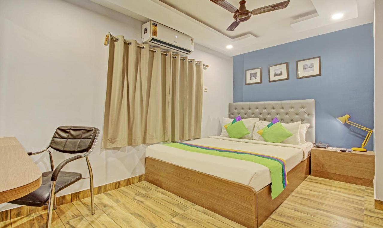 Hotel Royal Crowne Near Kolkata Airport ภายนอก รูปภาพ